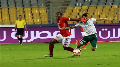 المصري يكشف حقيقة تحمل بيراميدز تكاليف حكام مباراة الأهلي