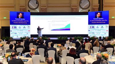 محمود محي الدين: البورصات عنصر أساسى في تحقيق التنمية المستدامة ودعم الاقتصاديات 