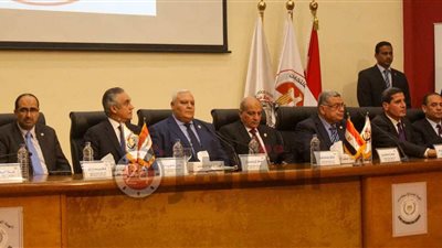 “الوطنية للانتخابات”: المرأة المصرية تقدمت صفوف الاستفتاء على التعديلات الدستورية