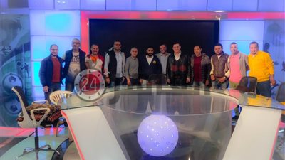 رئيس تحرير مساء الأنوار يكشف حقيقة منع مدحت شلبي من التعليق