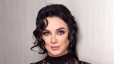 سولاف فواخرجي تمدح يحيى الفخراني: “ضحكة الأطفال وأخلاق النبلاء” (صورة)