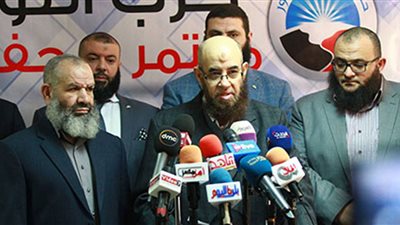 حزب النور: “لا نصنف أنفسنا معارضة أو مؤيدين.. بل نوع آخر”