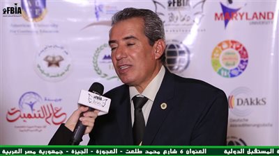وفاة الإعلامي علي عبدالحليم مذيع التلفزيون المصري إثر أزمة صحية