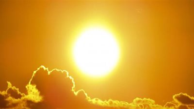 داخل نيزك بالقارة القطبية.. اكتشاف حبيبات فضائية تسببت في وجود الشمس