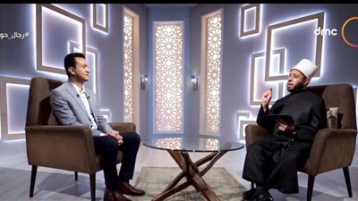 أسامة الأزهري يكشف للإعلامي أحمد الدريني ظهور مهنة السفير في العهد النبوي