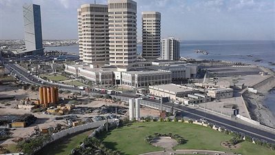 وفد من اتحاد الصناعات يزور ليبيا لبحث المشاركة في إعادة الإعمار