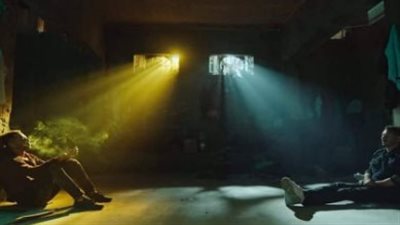 ضوء الشمس والقمر في مشهد واحد.. خطأ بمسلسل 