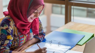  كيف توفق بين الدراسة والعبادة في رمضان؟.. خبير تنمية بشرية يجيب