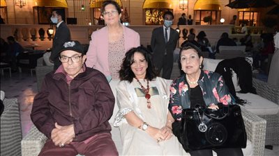 أبرزهم سمير صبري.. سحور يجمع الفنانين والإعلاميين بأحد فنادق القاهرة