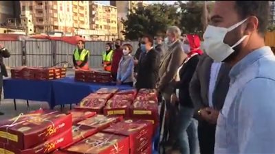 محافظ الإسكندرية يوزع وجبات إفطار على العاملين بمشروع تطوير محطة مصر 