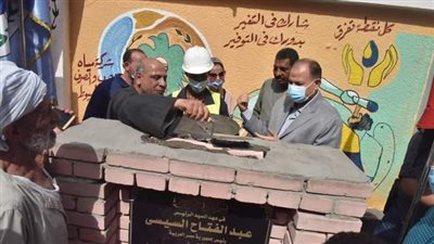 محافظ أسيوط يضع حجر أساس إحلال وتجديد شبكات مياه بـ4 مراكز 
