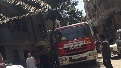 حريق في شقة سكنية بمنطقة فيصل (صور)