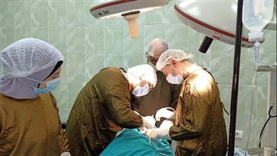 نجاح عملية جراحية لاستئصال حوصلة زلالية ضخمة بالفم بمستشفى الرمد بدمنهور