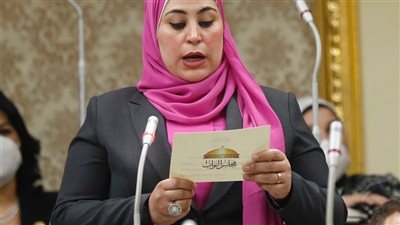 برلمانية تقترح عقد 