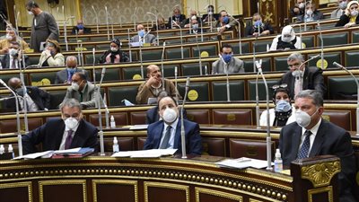 البرلمان يوافق نهائيًّا على تعديلات مشروع قانون الإفلاس