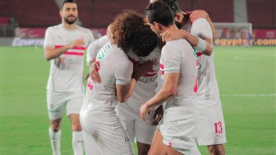 تدريبات تأهيلية لأساسيين الزمالك بمباراة الإنتاج لعدم الإجهاد