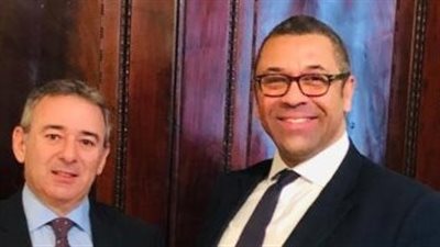 سفير مصر في لندن ووزير الدولة البريطاني يتباحثان حول تطورات سد النهضة والعلاقات الثنائية