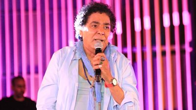 محمد منير خلال حفله بالأوبرا: 