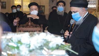 كنائس الإسكندرية تستعد لاستقبال حد السعف وتتشح بالسواد مع بدء أسبوع الآلام