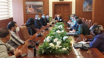 الغضبان يوجه بزيادة أعداد الفرق المتنقلة لمتابعة حالات العزل المنزلي ببورسعيد