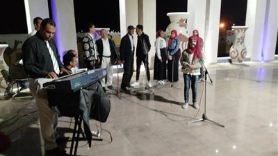 إنشاد طور سيناء يتألق في سادس ليالي رمضان الفنية