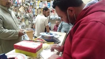  تحرير 128 محضر لعدم ارتداء الكمامة الواقية وغلق وتشميع 8 مقاهى وورش بدمياط