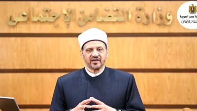 مستشار مفتي الجمهورية: خير البيوت بيت يُكرم فيه يتيم.. وشرها من يهان فيه