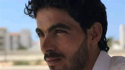 عفةٌ وأمانة.. شاب يعمل باليومية يعثر على 162 ألف جنيه ويعيدها لصاحبها بمطروح 