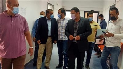غرامة 50 جنيه لعاملين في صحة المنوفية لعدم ارتداء الكمامة 