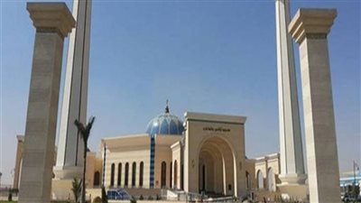 رئيس الوزراء يصل مسجد المشير طنطاوي لأداء صلاة الجنازة على والدته 