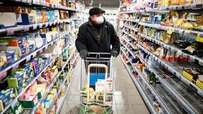 بالتزامن مع ارتفاع إصابات كورونا.. كيف تحمي نفسك وقت شراء الخضروات في شهر رمضان