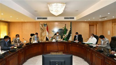 بتكلفة 220 مليون جنيه.. محافظ الفيوم يكشف الخطة الاستثمارية لرصف الطرق