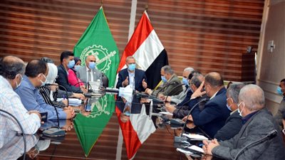 محافظ القليوبية يجتمع برئيس جهاز القاهرة الفاطمية لمتابعة مشروع ممشى النيل ببنها