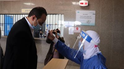 تخصيص خط ساخن للتواصل مع مصابي كورونا مباشرة على مدار 24 ساعة بسوهاج