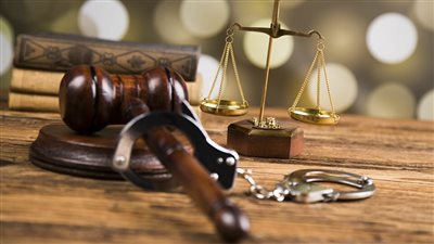 بغرض السرقة.. إحالة المتهم بقتل مسنة في بولاق الدكرور لمحكمة الجنايات 