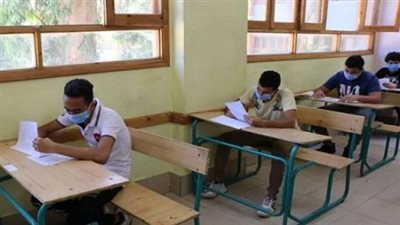 هل يختلف كود الجلسة الامتحانية عن كود الطالب بالتابلت؟.. وزير التعليم يجيب