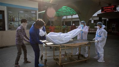 الهند: وفاة 3645 شخصا بفيروس كورونا خلال 24 ساعة في حصيلة قياسية جديدة