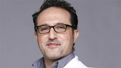 شريف مدكور عن إصابته بفيروس A: شبه كورونا.. كنت بنام 16 ساعة