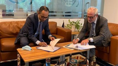 توقيع عقد تعاون بين جامعة أسيوط و