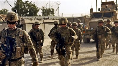 البيت الأبيض: القوات الأمريكية بدأت في الانسحاب من أفغانستان