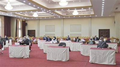 بعد موافقة المجلس.. تعرّف على اللجنة المُشكلة لاختيار رئيس جامعة الفيوم القادم (تفاصيل)