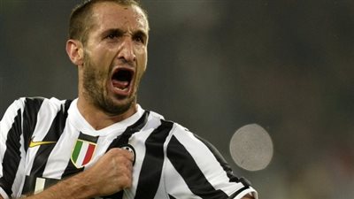 تعرف على آخر تطورات رحيل كيليني عن يوفنتوس