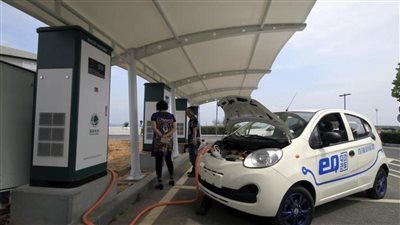 140% زيادة في مبيعات السيارات الكهربائية والسعودية تتجه لإنشاء مصنع لديها