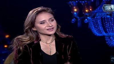 نيللي كريم لـ