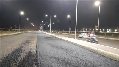 بسواعد عمال مصر.. تطوير الطريق الرابط بين المنطقة الصناعية ومحور 30 يونيو ببورسعيد