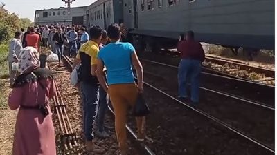 اللحظات الأولى لحادث خروج قطار 