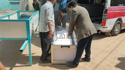 وصول جثمان زوجة الراحل مشالي طبيب الغلابة بطنطا لتشييعها إلى مثواها الأخير (صور)