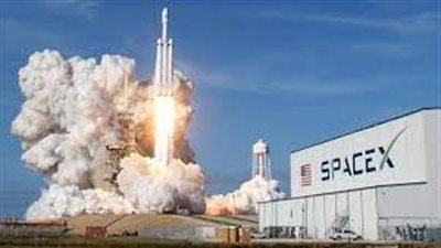 شركة SpaceX تطلق القمر الصناعي Sirius XM إلى الفضاء