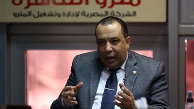 بعد نقلهم براميل بترولية في المصعد.. متحدث المترو: عاقبنا المتسببين بالواقعة (خاص)