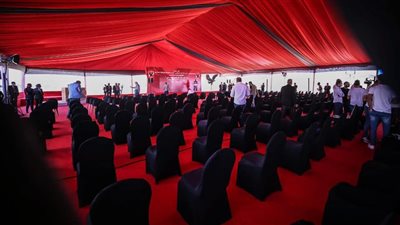 الاستعدادات النهائية لحفل وضع حجر أساس ستاد الأهلي (صور)